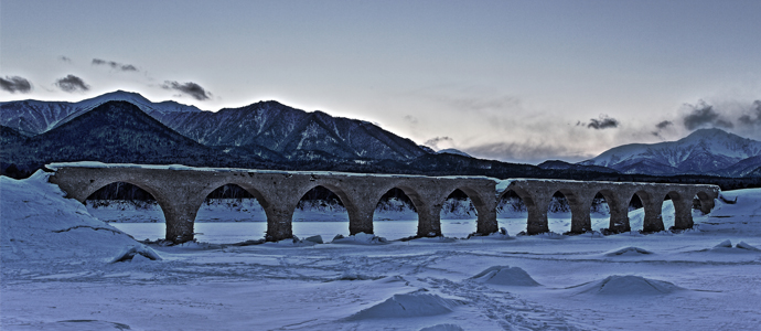 冬のタウシュベツ川橋梁